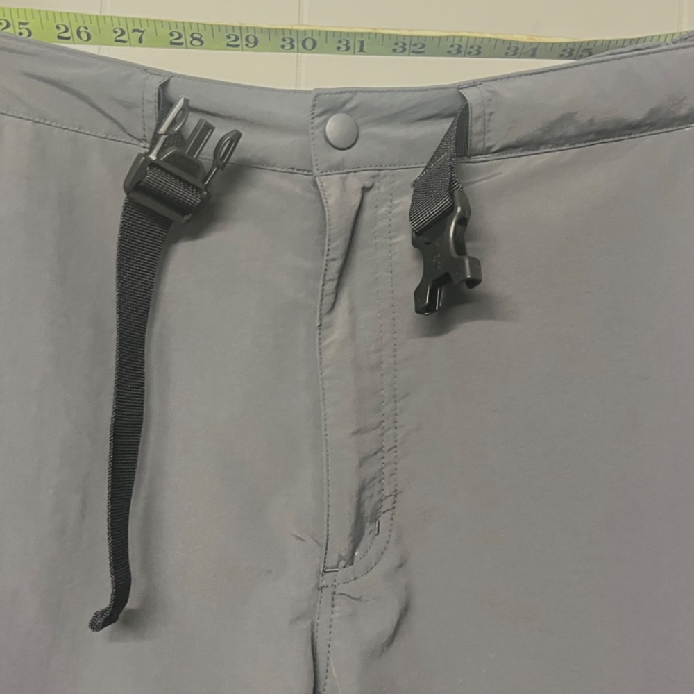 EMS Gray Cargo Shorts - size 34 - Picture 3 of 10